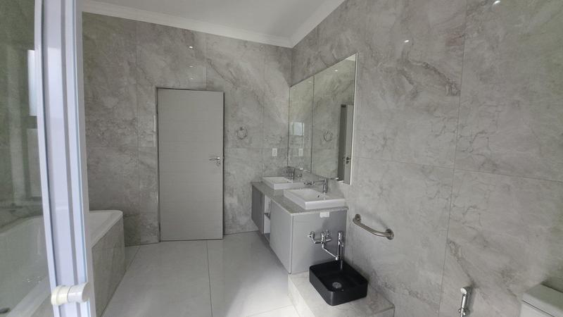 4 Bedroom Property for Sale in The Islands Estates North West